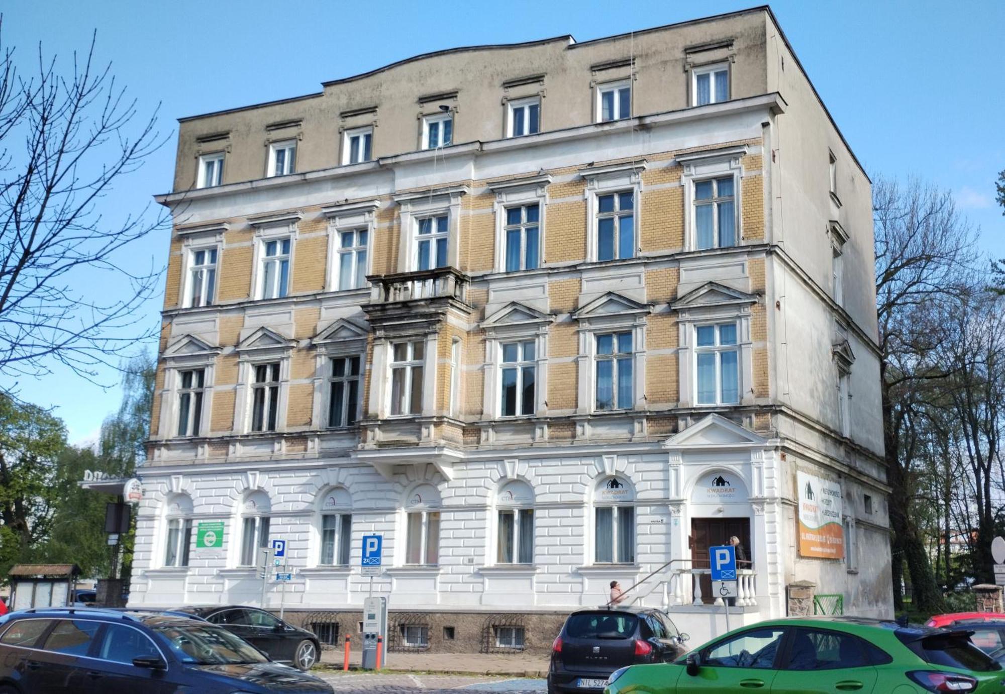 Galeona - Hotel Turystyczny แอลบลอง ภายนอก รูปภาพ