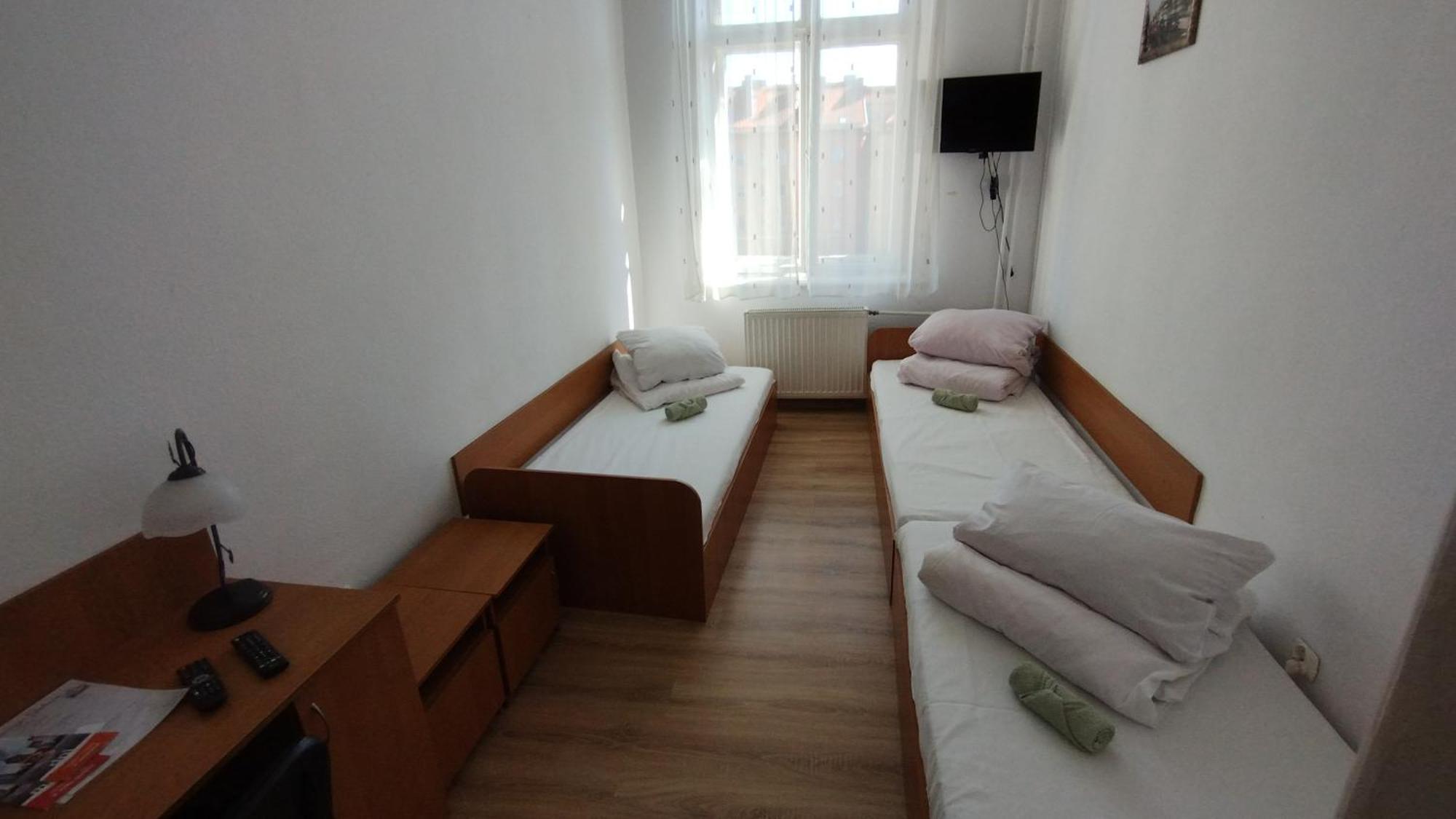 Galeona - Hotel Turystyczny แอลบลอง ภายนอก รูปภาพ